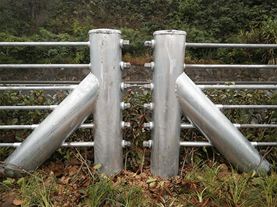 公路缆索护栏